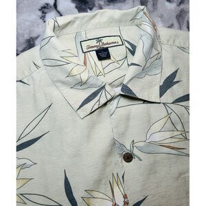 Tommy Bahama Men's Large Short Sleeve Floral Bird Of Paradise‎ Silk Shirt Button